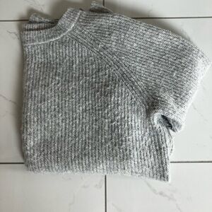 Zara Gray Ribbed Knit Sweater